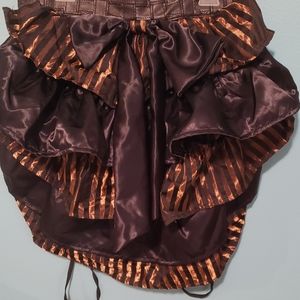 Bustle skirt